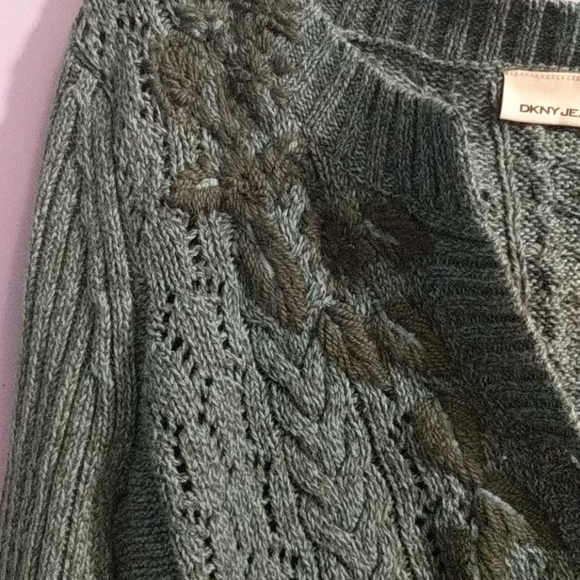DKNY cardigan 💚 - Picture 4 of 8